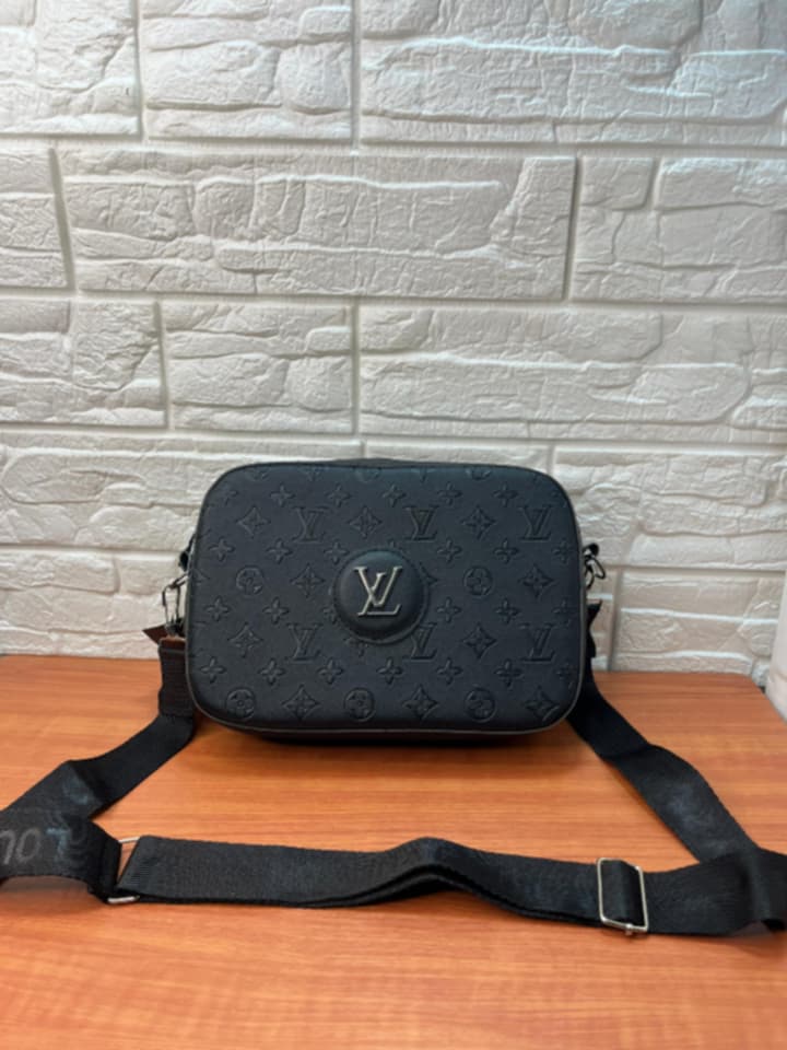 Sacoche LV super good